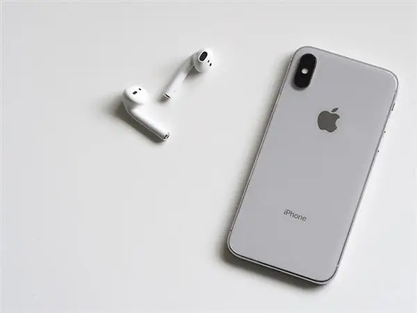 LG Will Supply 6.5-inch OLED Screens for iPhone X Plus