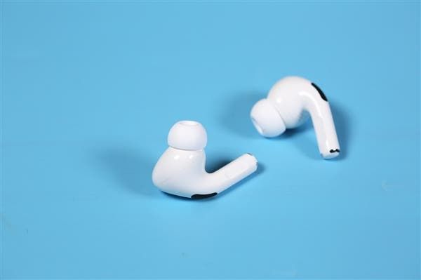 Apple AirPods 3 Will Look Identical To AirPods Pro And Come In A Few Months