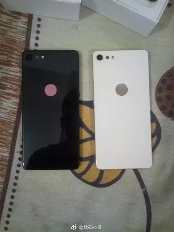 White Smartisan Nuts Pro 2 Went On Sale at 2299/2699 Yuan