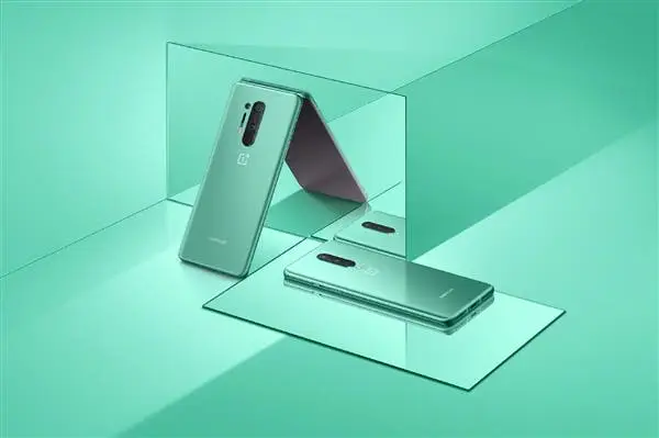 Alleged OnePlus 8T Pro Leaked In Spy Photos, Showing Key Features