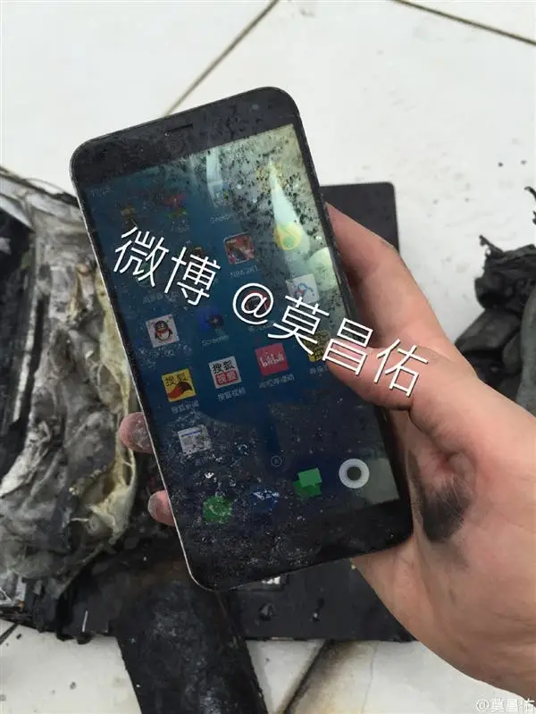 Meizu Pro 5 apparently survives house fire