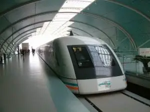 ‘Chinese Bullet Trains Are Modern and Safe! So There!’