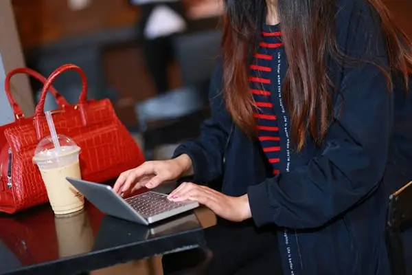 GPD Pocket is an actual laptop that actually fits in your pocket