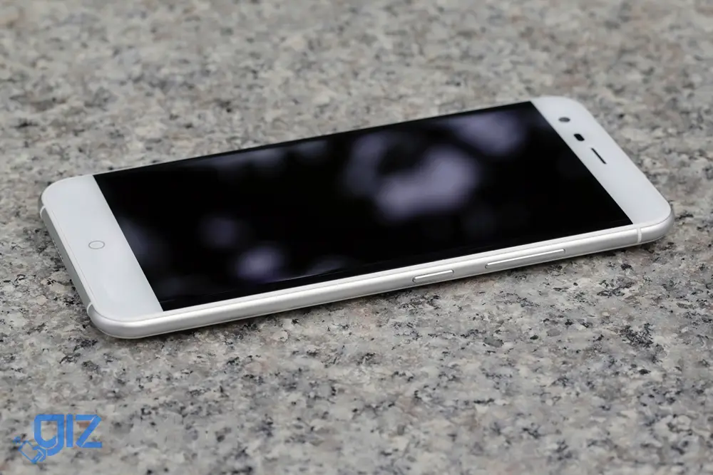 Ulefone deliver first official photos of the Ulefone Paris