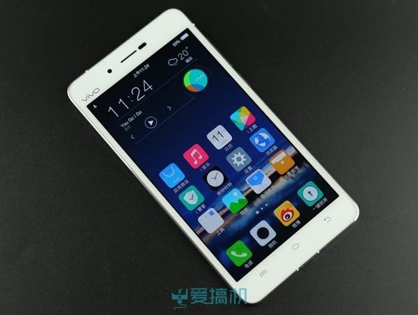 Phone check: A look inside the Vivo X5 Max, worlds thinnest phone!