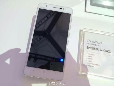 Update: First official photos of the Vivo Xshot! Follow the launch!