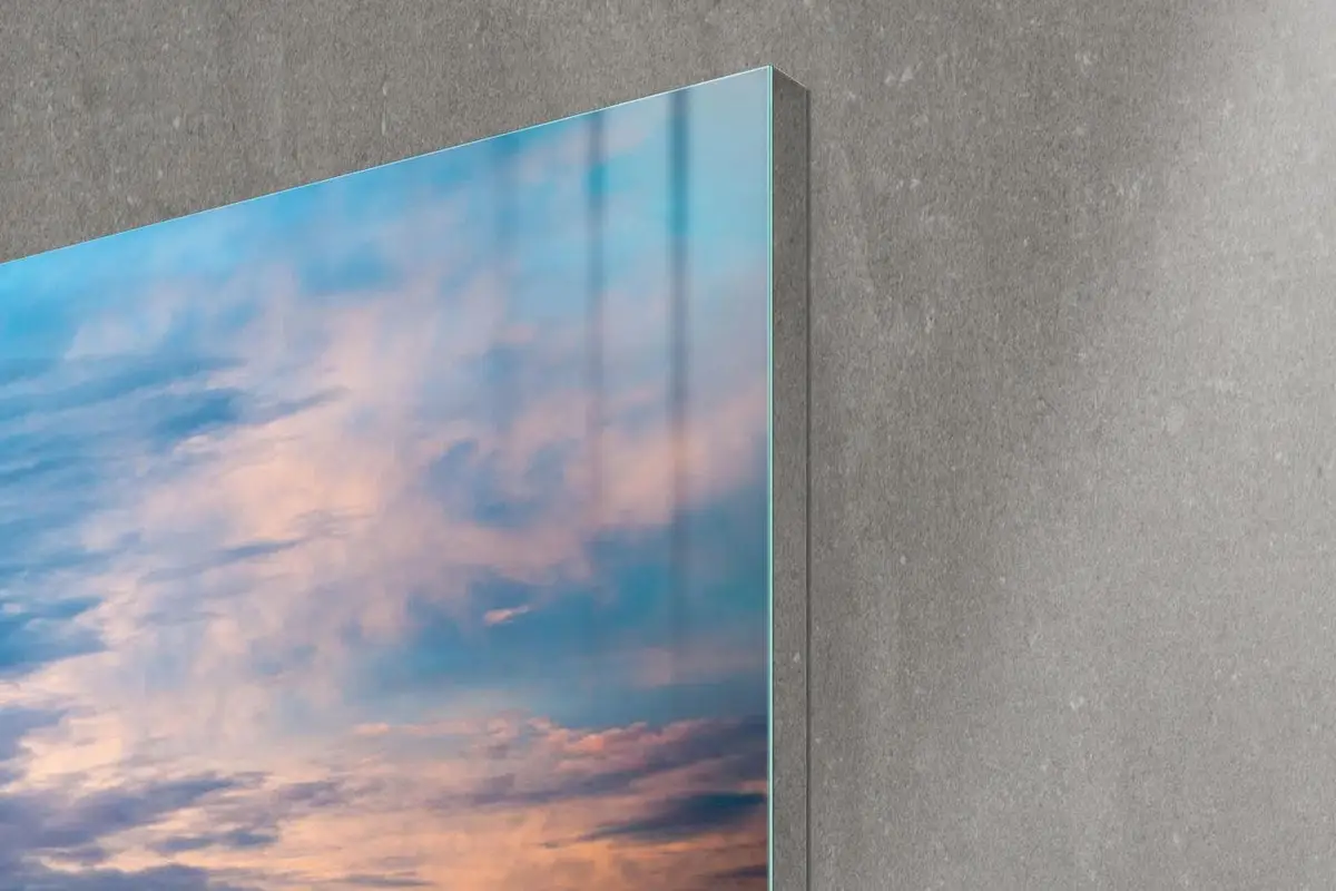 Samsung unveils massive 146-inch 4K TV called 'The Wall'