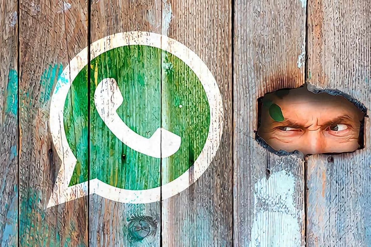 Is WhatsApp really a surveillance tool ?