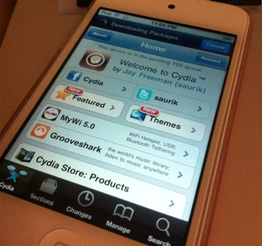 How To Jailbreak White iPod Touch 4G