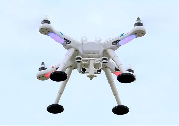 Wltoys V303 Seeker quadcopter wants a bite at the DJI Phantom