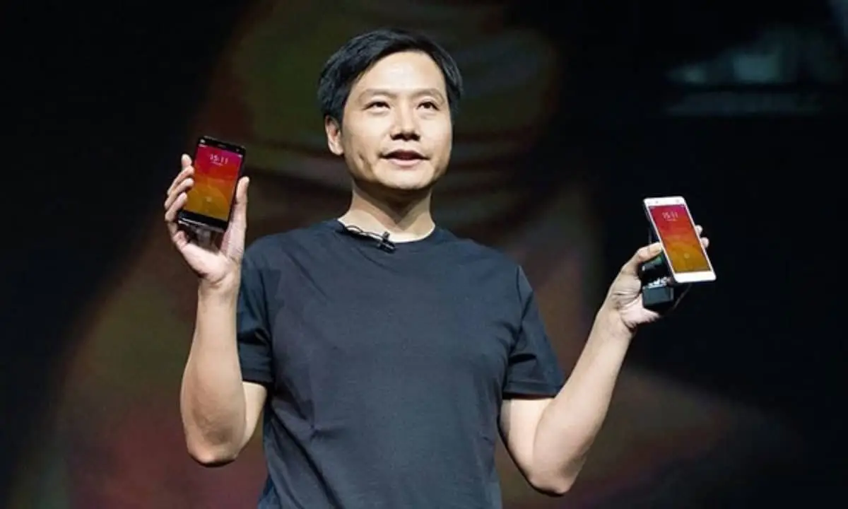 Xiaomi's CEO Lei Jun caught posting from an iPhone