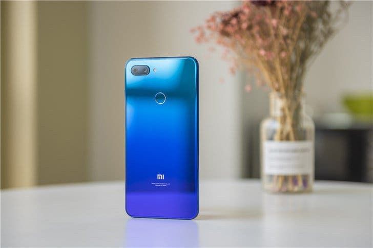 Xiaomi Mi 8 Lite offered with a free powerbank on Xiaomi Mi Mall for 1399 Yuan ($203)