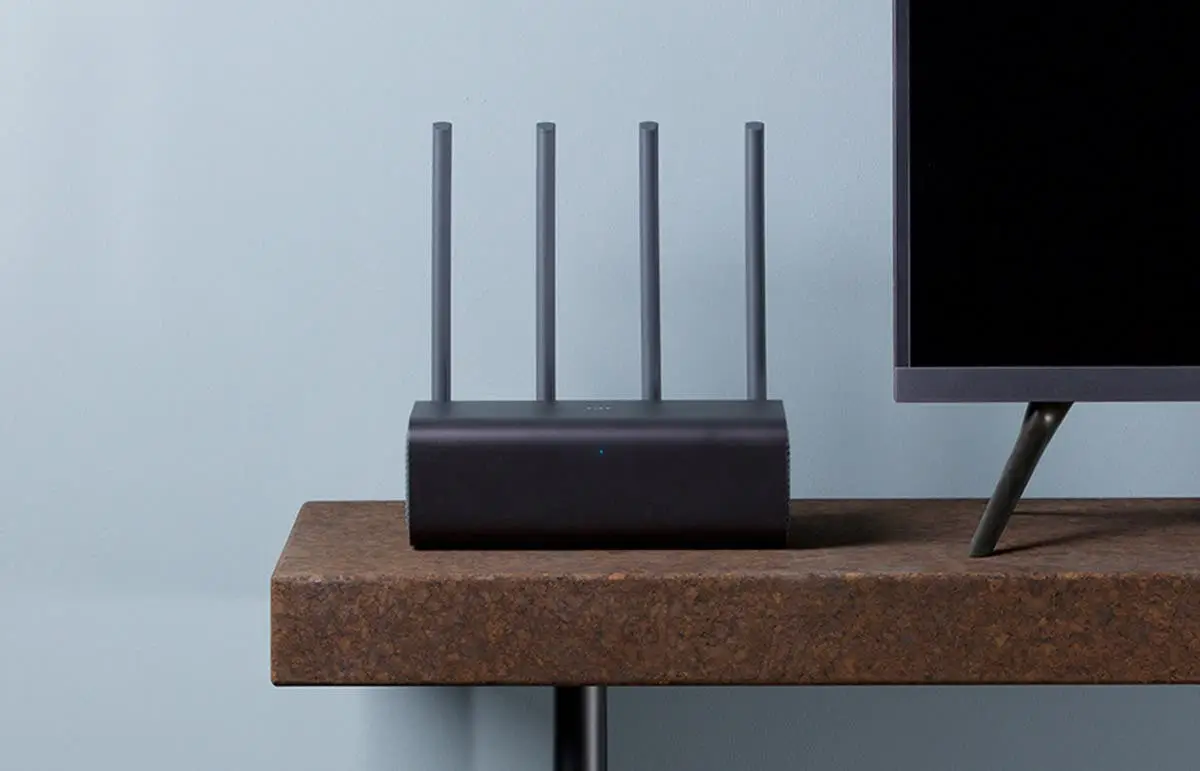 New Xiaomi Mi Router Shown In Real Photo, Supports SIM Card Slot