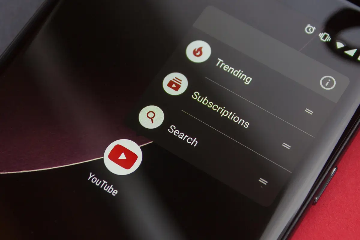 New set of Android Q Dark Mode screenshots appears, have a look