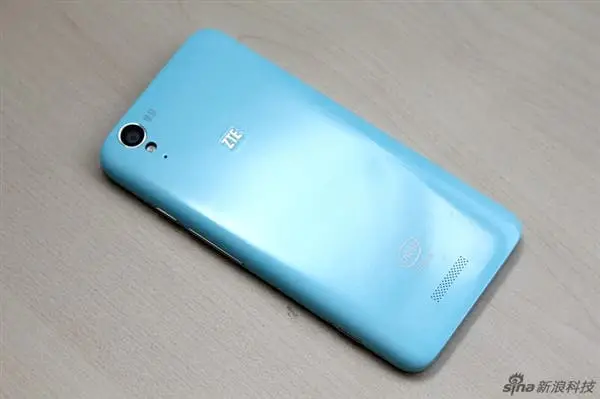 Intel powered ZTE Geek launched for $307