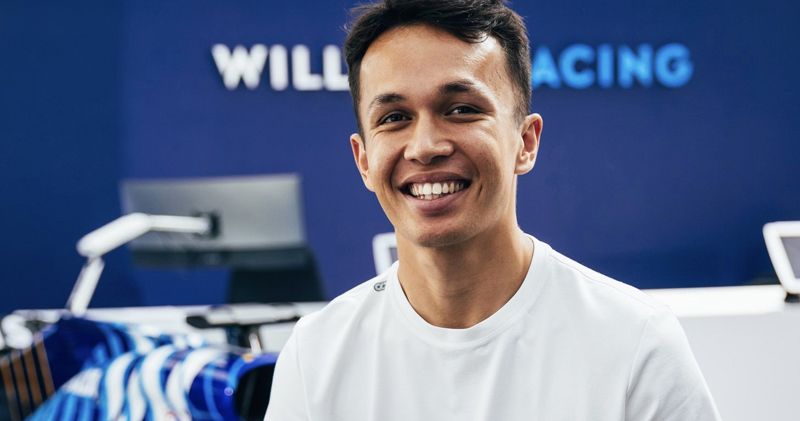 Nieuwe Williams-bolide maakt eerste meters op circuit van Silverstone