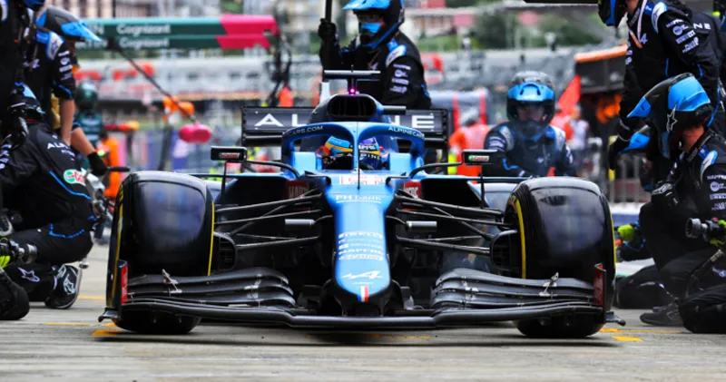Max Verstappen en Fernando Alonso complimenteren elkaar in Turkije