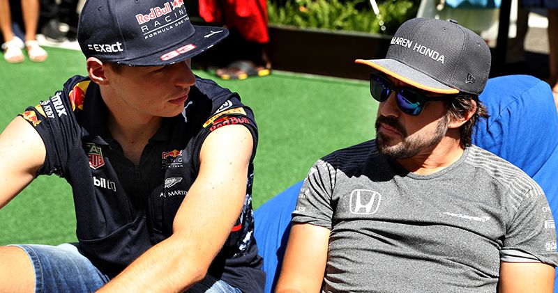 Fernando Alonso vindt Max Verstappen de beste coureur op de grid
