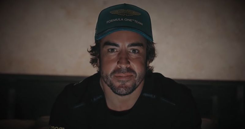 Video: Aston Martin heet Fernando Alonso welkom bij het team