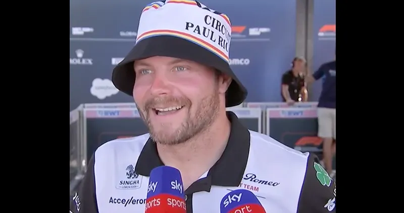 Video. Valtteri Bottas maakt George Russell belachelijk in hilarische trend