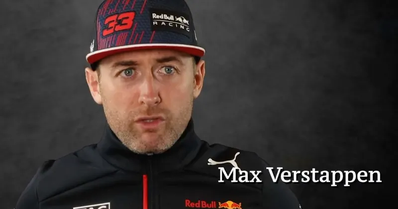 Video. Komiek imiteert Formule 1-coureurs op geweldige wijze