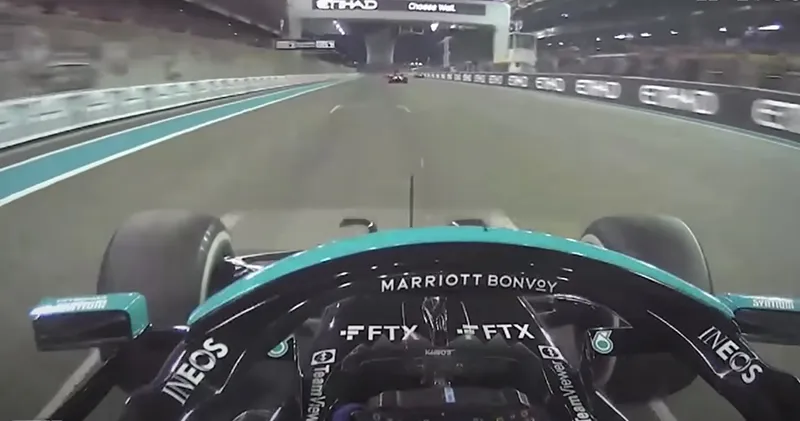 Video. Formule 1-coureurs reageren op kampioenschap Verstappen: 'F*ck... Sh*t'