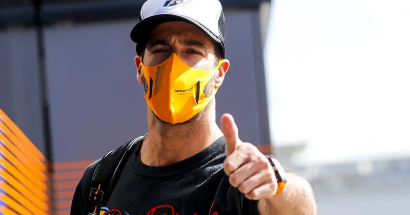 Video. Daniel Ricciardo belandt in gevecht tijdens interview in Turkije