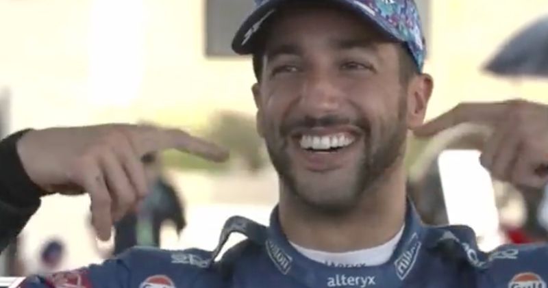 Video. Daniel Ricciardo deelt heerlijk verhaal over Max Verstappen