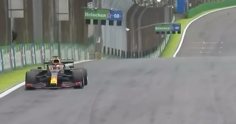 Video. Wederom DRS-problemen voor Max Verstappen?