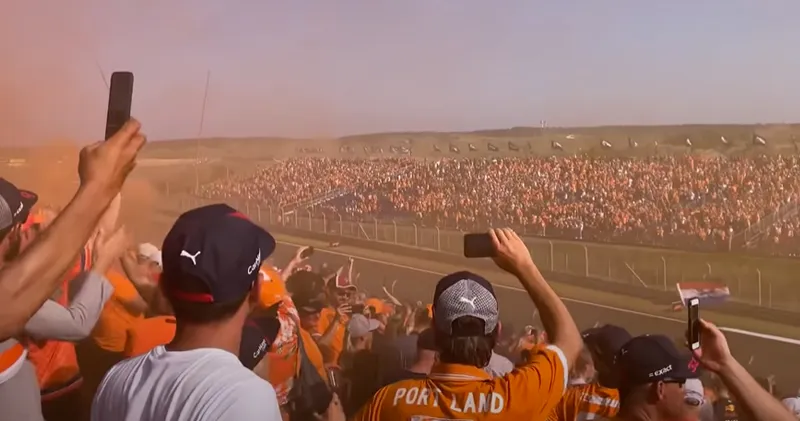 Video. Beleef de laatste twee rondes op Zandvoort tussen de Verstappen-fans