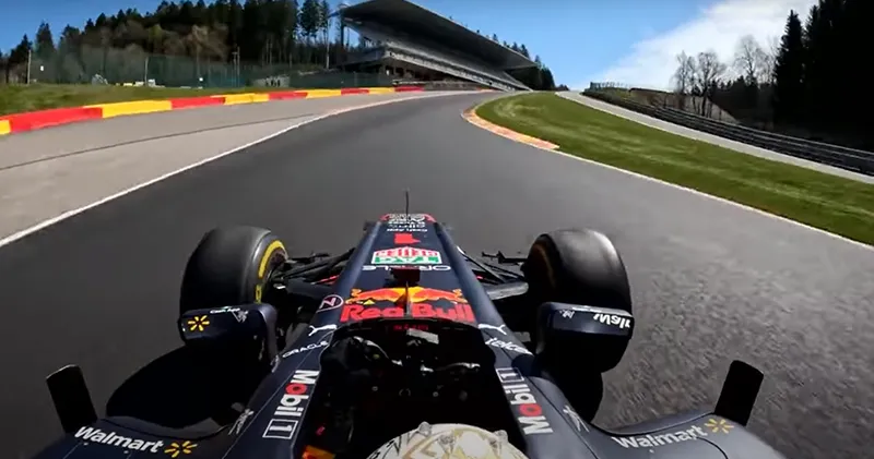 Video. Max Verstappen test aangepast Eau Rouge op Spa-Francorchamps