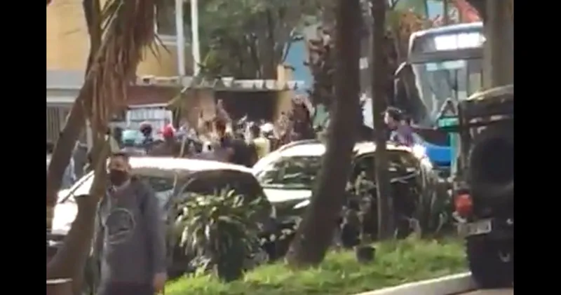 Video. Braziliaanse fans zingen SUPER MAX op straat