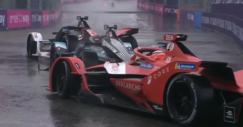 Video: Enorme crash na regenval tijdens ePrix van New York