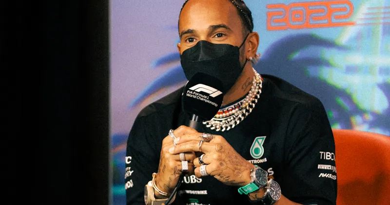 Hamilton daagt FIA uit in Miami na strengere juwelenregel