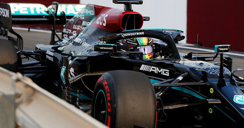 Slecht nieuws voor Red Bull Racing over motor Lewis Hamilton