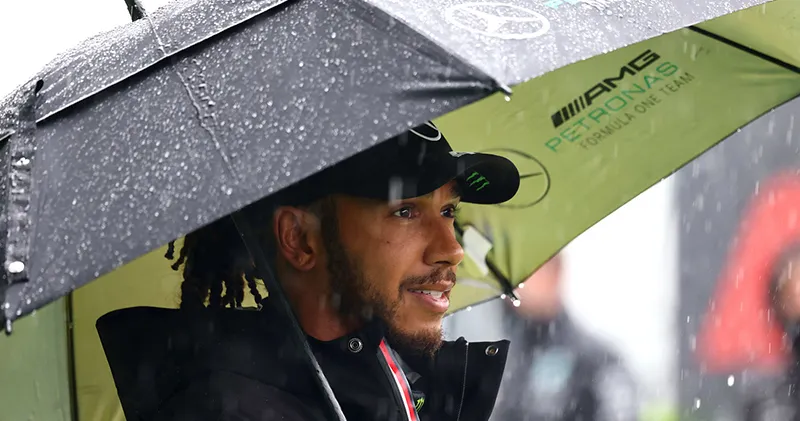 Lewis Hamilton wil dat fans hun geld terugkrijgen na non-race in België