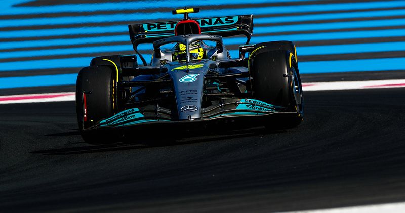 Lewis Hamilton teleurgesteld in Mercedes: 'Het is gewoon overal...'