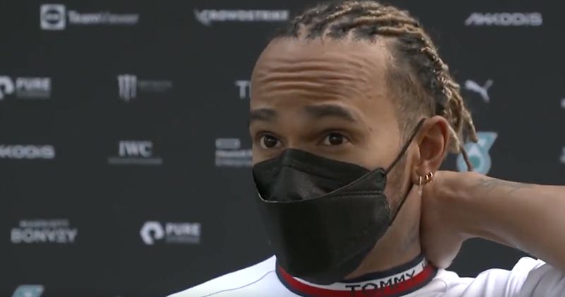 Video. Lewis Hamilton sprakeloos na moeilijke sessie: 'Geen idee wat ik tegen ze ga zeggen'