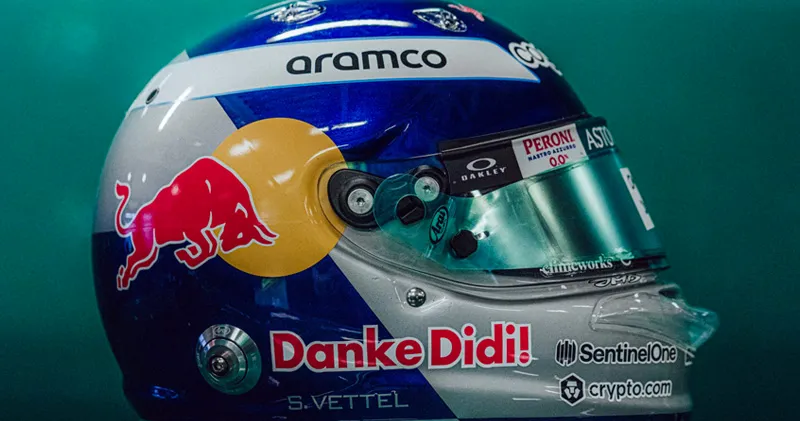 Sebastian Vettel rijdt in Mexico met speciale Red Bull-helm ter ere van Dietrich Mateschitz