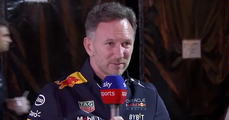 Christian Horner na uitvalbeurt Max Verstappen: 'Hel van een seizoen'