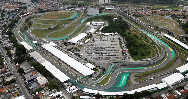 Formule 1-teams toch in de problemen: auto's en motoren nog niet gearriveerd