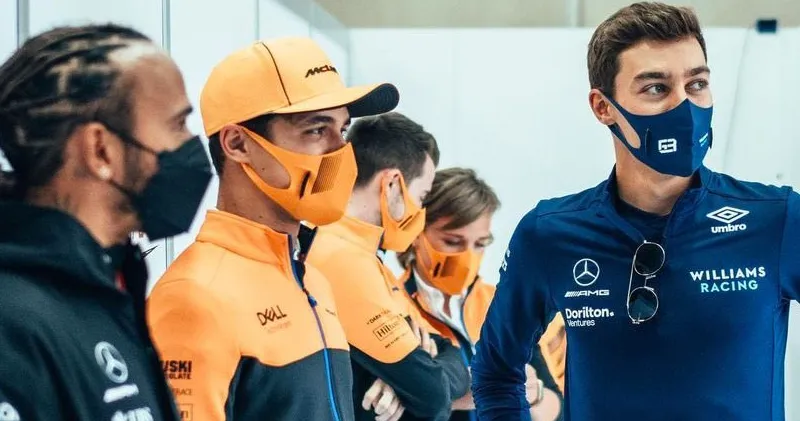 Video. Lando Norris en George Russell pesten elkaar: 'Ik had meer verwacht van jou dit seizoen'