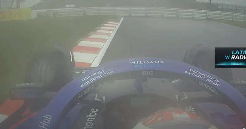 Video. Nicholas Latifi neemt verkeerde afslag en geeft auto de schuld