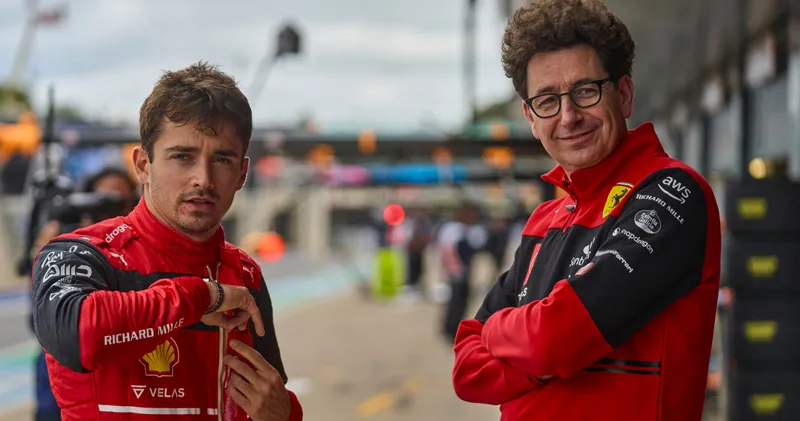 Mattia Binotto roept Charles Leclerc op het matje in Engeland