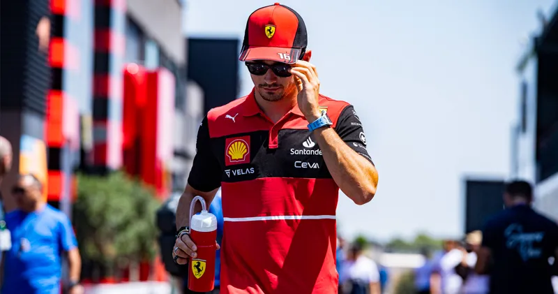 Charles Leclerc waarschuwt Max Verstappen: 'Niets is onmogelijk'