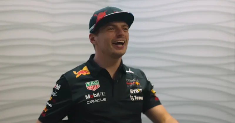 Video. Max Verstappen en Sergio Pérez spelen True or False