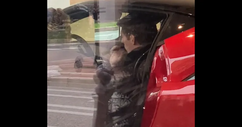 Video: Max Verstappen bekijkt nieuwe Ferrari SF90 in Monaco