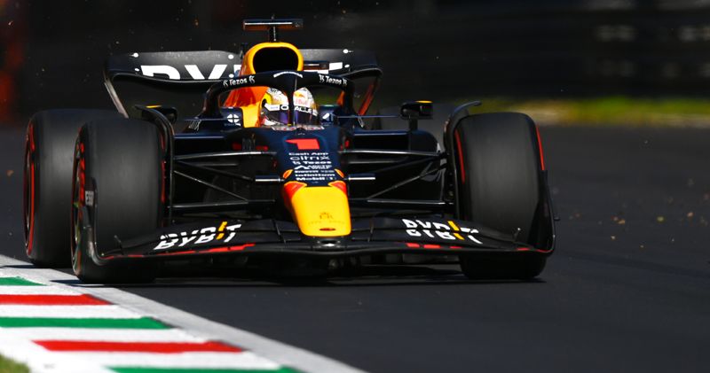 Max Verstappen zegeviert in Monza, Leclerc en Russell maken top drie compleet