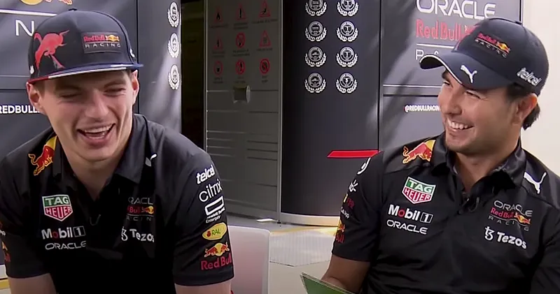 Video. Max Verstappen en Sergio Pérez beantwoorden lastige vragen