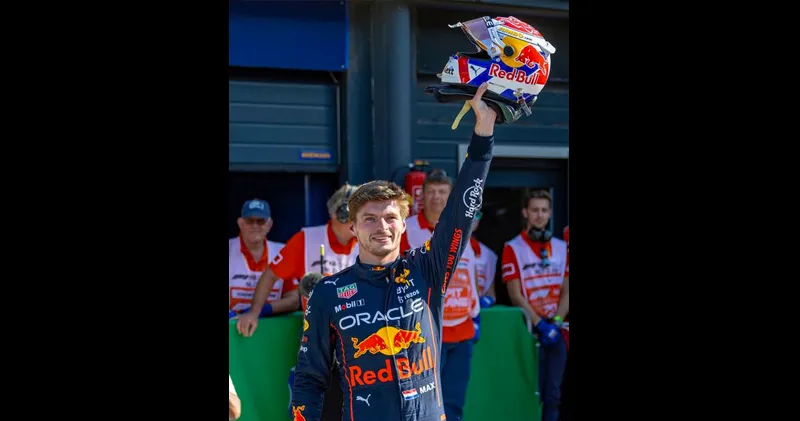 Video. Max Verstappen brengt ode uit naar Jos Verstappen